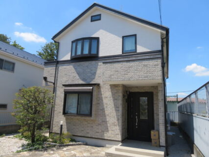 武蔵野市K様邸で外壁屋根塗装工事（ウルトラクリヤー）